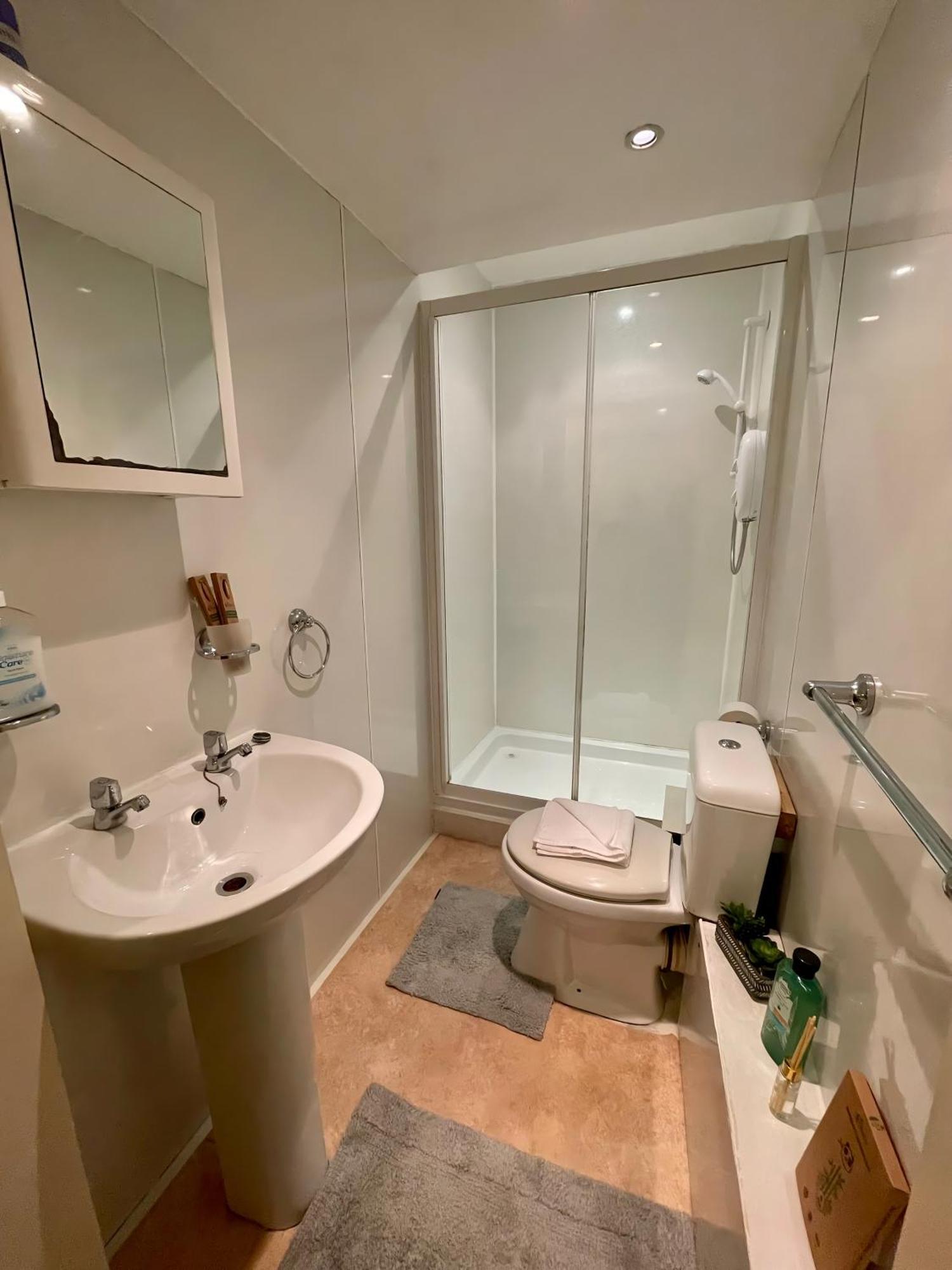 Comfy 2 Bedroom Flat Near Edinburgh City Center Kültér fotó